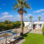 Villa Palmeras Soroni