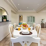 Palmeras Villa